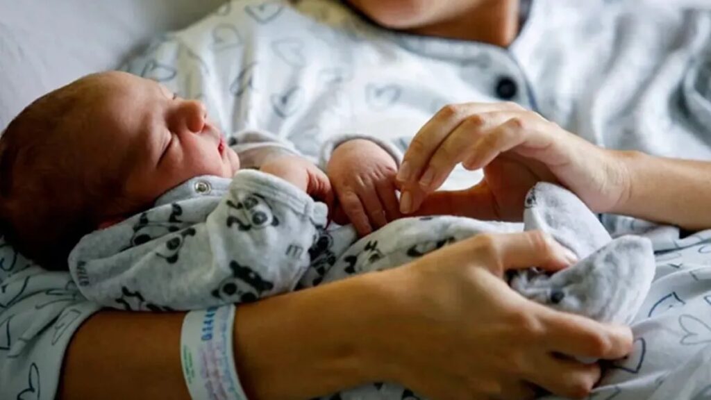 Investigadora santiagueña reflexiona sobre la caída de la natalidad en Argentina